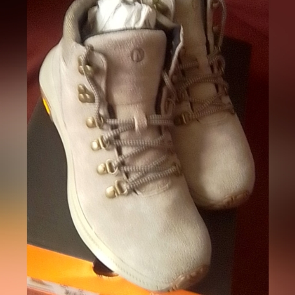 Merrell Ontario Waterproof Hiking Boots, Size 9